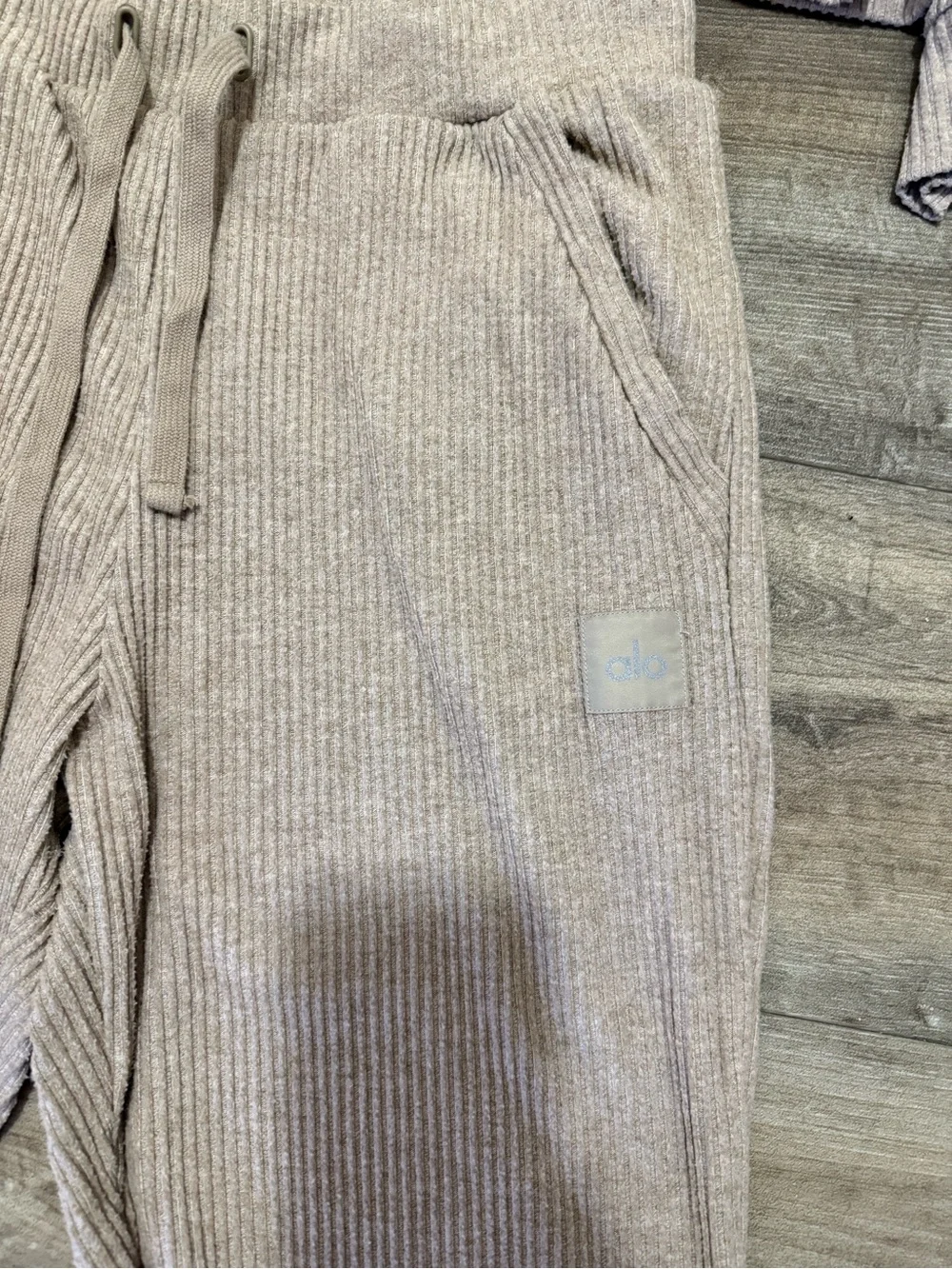 Alo Yoga Muse Ribbed Crop Hoodie Sweatpants Set Gravel Heather Large L 2pc